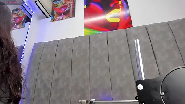 Offline pretty78angel on StripChat