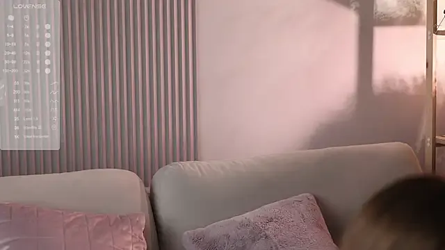 Offline Pretty_Princess_Elina on StripChat