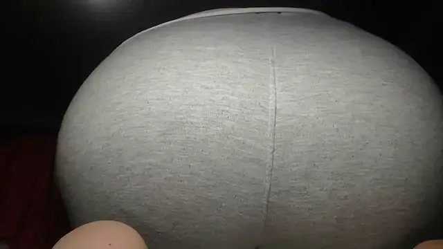 Offline prettyangelsquirt on StripChat