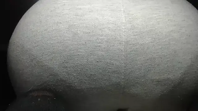 Offline prettyangelsquirt on StripChat