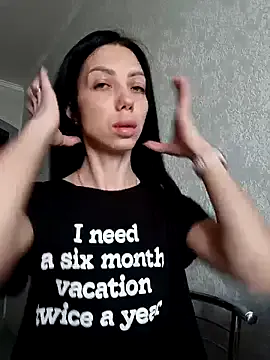 Offline Princessa99885 on StripChat