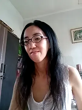 princessD077 — Topless dance 5minutes