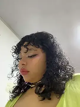 Offline PrincessLauren420 on StripChat