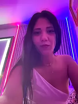 Freechat PrincessYYara on StripChat