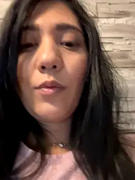 Freechat PrincessYYara on StripChat