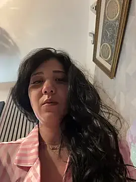 Freechat PrincessYYara on StripChat