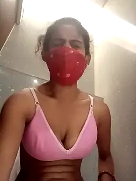 Offline priyastrip314 on StripChat