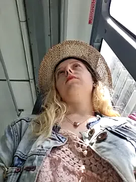 Offline Public_Katrisha on StripChat