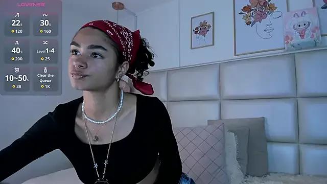 Puffy_Hearts from StripChat