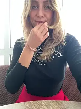 Puzdosia on StripChat