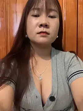 Private qinejr37 on StripChat