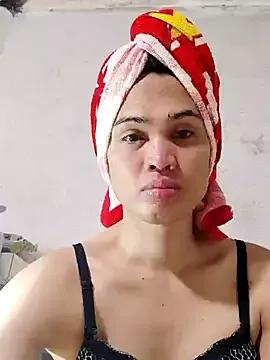 QueenSoreal from StripChat