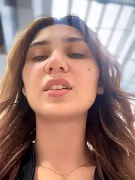 Offline QuitieLia on StripChat