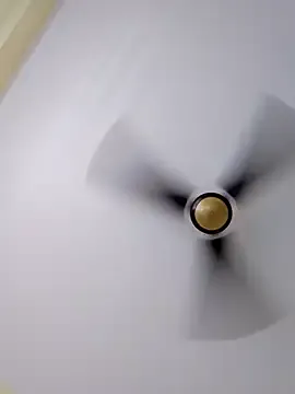 Freechat radhika2 on StripChat