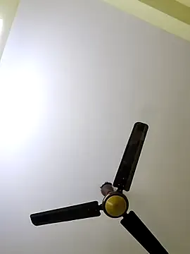 Freechat radhika2 on StripChat