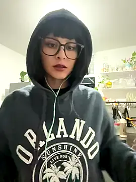 Ramona_Flower on StripChat