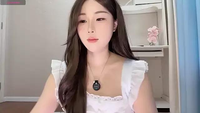 Ranting18 from StripChat is Group