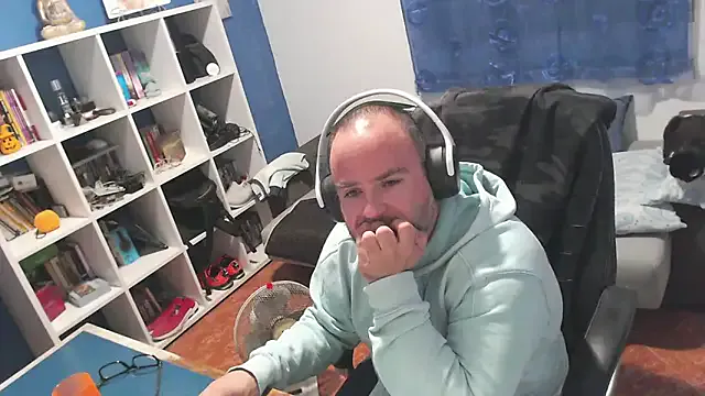 ravingr4d4 — Working From Home - Cum at Goal