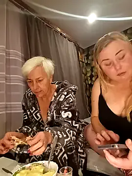 Offline Ray_Thea on StripChat