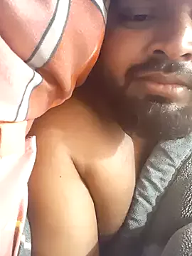 Offline RAYI_Queen_2 on StripChat