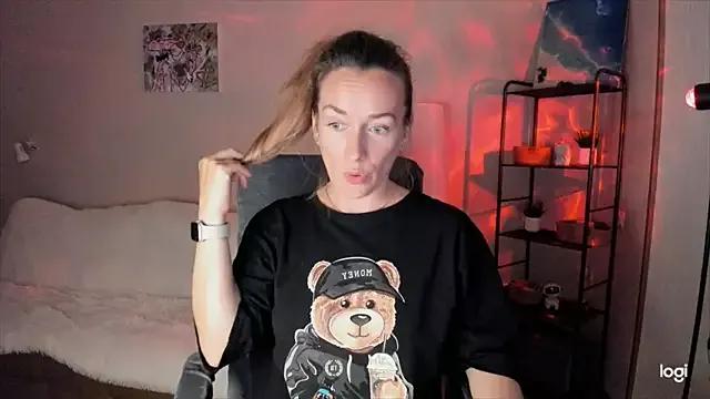 RebeccaMartinez from StripChat