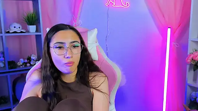 RebeckaThornton on StripChat