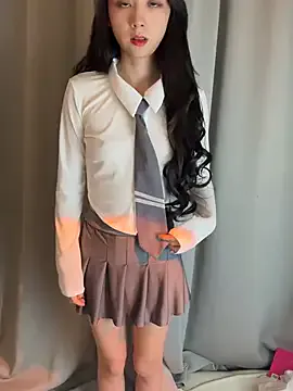 ReiningAffaire on StripChat