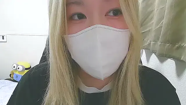 Offline Remi_official on StripChat