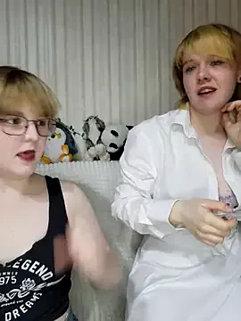 ricky_feline on StripChat