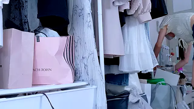 Offline riken_jp on StripChat