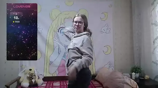 Riley_Roo on StripChat