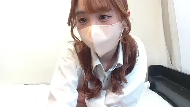 Offline riseshu on StripChat