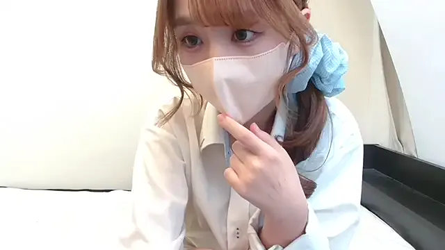 Offline riseshu on StripChat