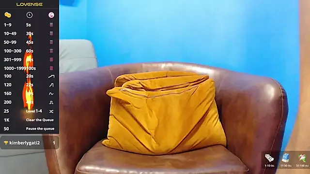 Offline Robert_Kingg on StripChat