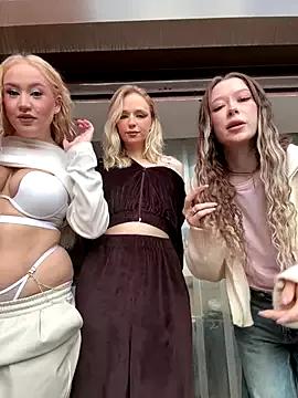 RollDolls from StripChat is Freechat