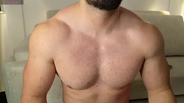 Offline Roman_Lux on StripChat