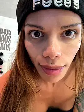 Offline Rosariolovex on StripChat