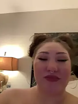 Offline RosieDixx on StripChat