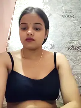 Ruchi_1 on StripChat
