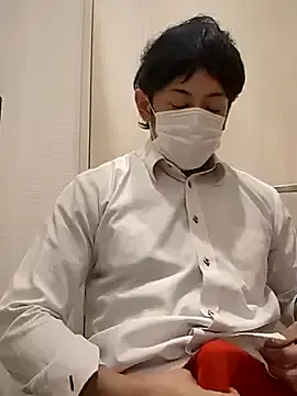 Offline RYOTA8888888888 on StripChat