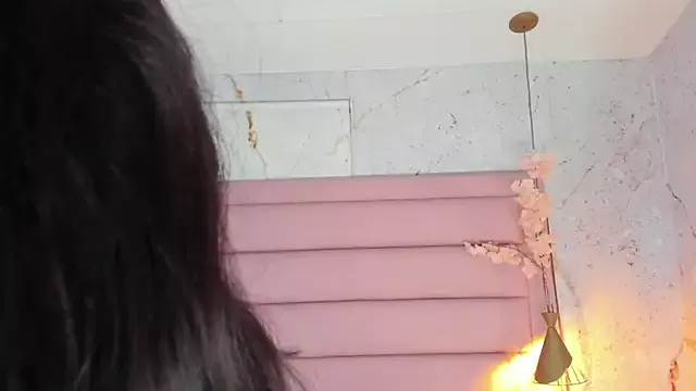 Offline sabrinamilani on StripChat