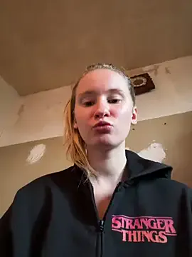 Offline saint_cat25 on StripChat