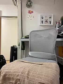 Offline sakuto07 on StripChat