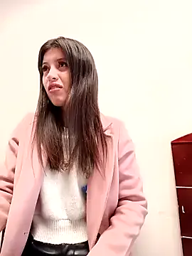 Offline SALOME-28_ on StripChat