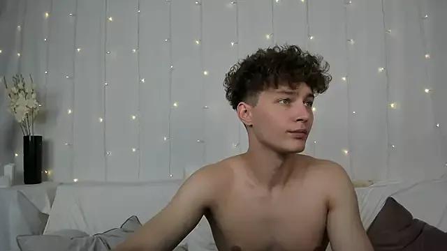 Samaniquee from StripChat