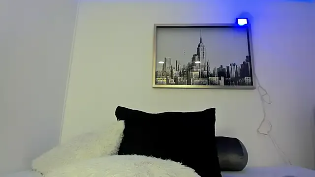 sarah_ashbourne on StripChat 