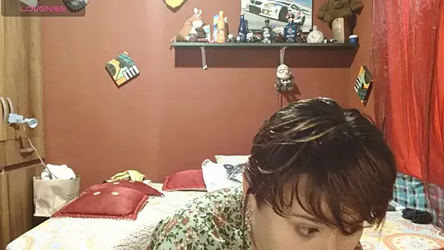 Sasharosee2 on StripChat