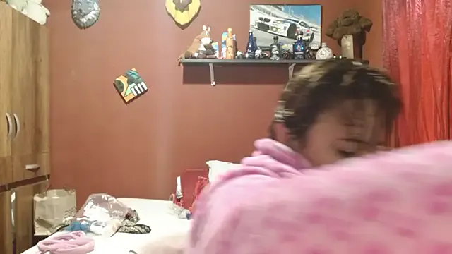 Sasharosee2 on StripChat