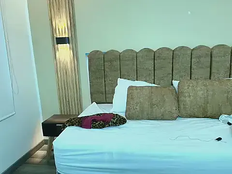 Sasharosee2 on StripChat