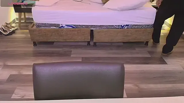 Sasharosee2 on StripChat